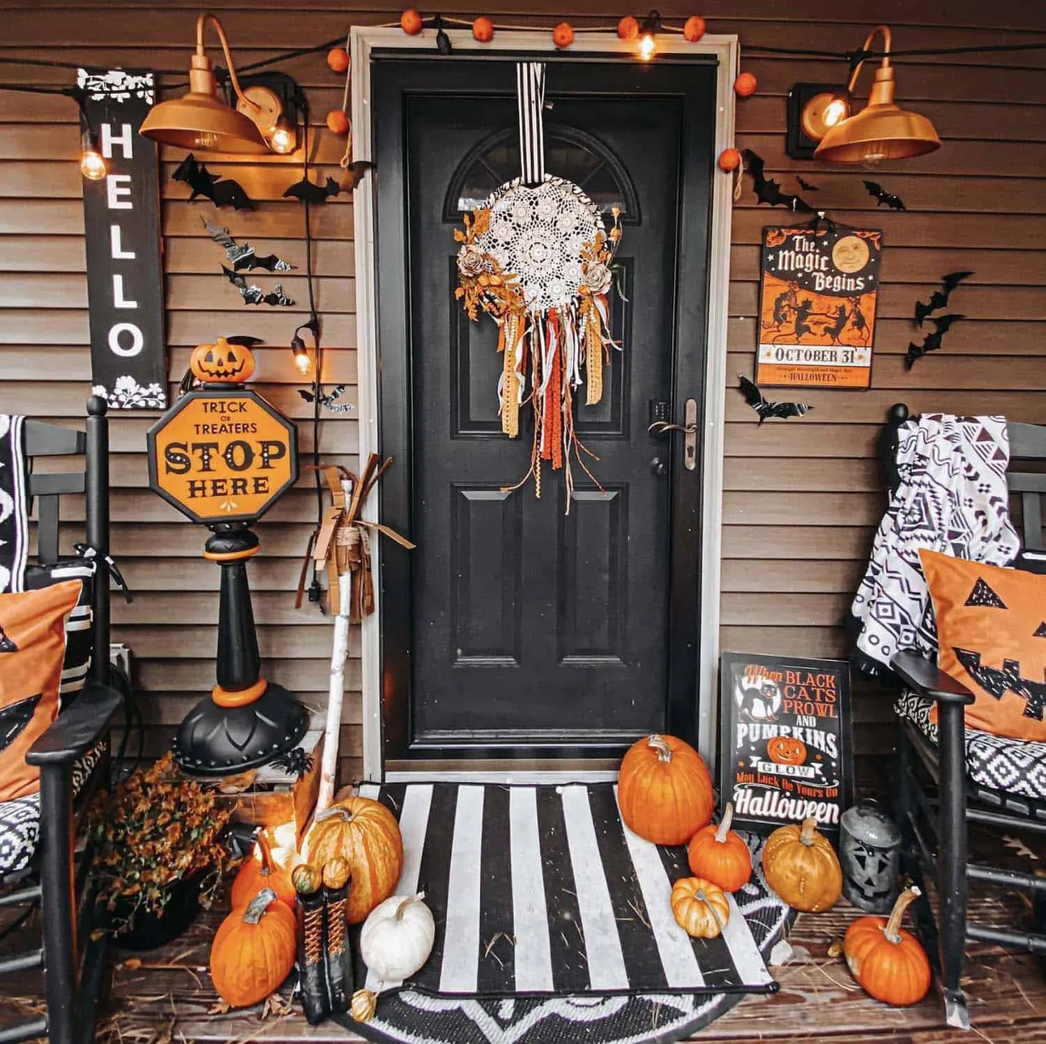 Outdoor decorations that will transform your yard into a captivating spectacle for neighbors and trick-or-treaters