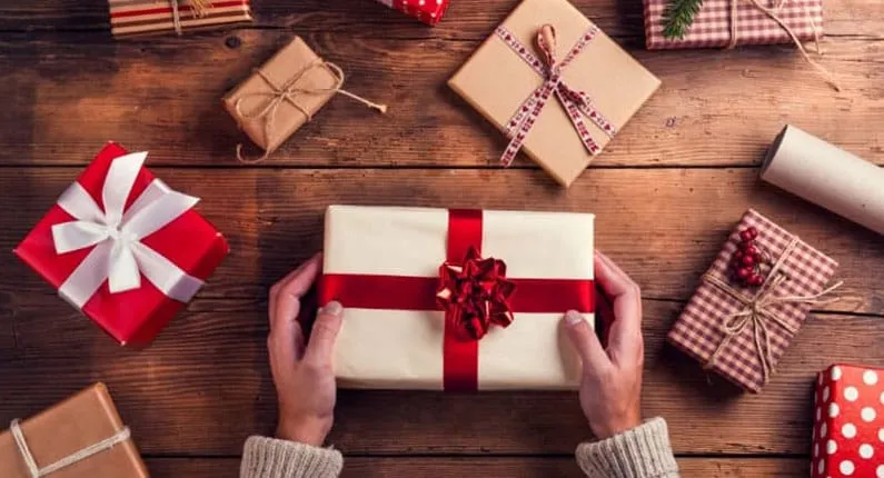 Give Gift Cards in Fun and Memorable Ways
