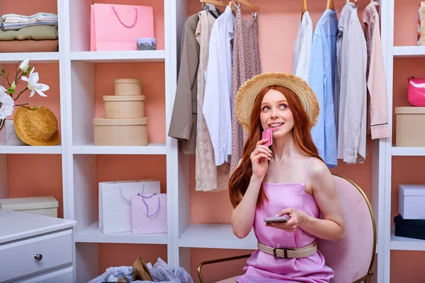 Upgrade Your Wardrobe with Gift Cards