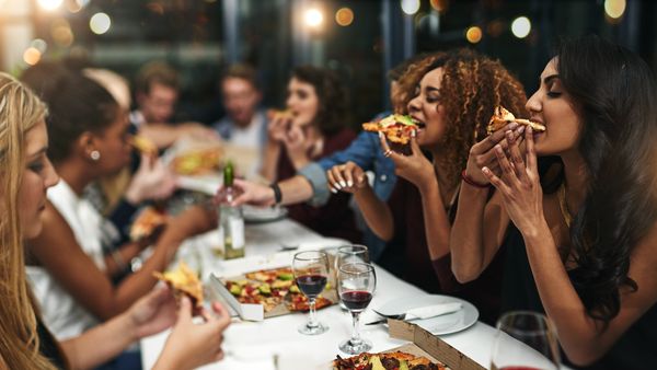 Top 10 Gift Cards for Food Lovers & Dining